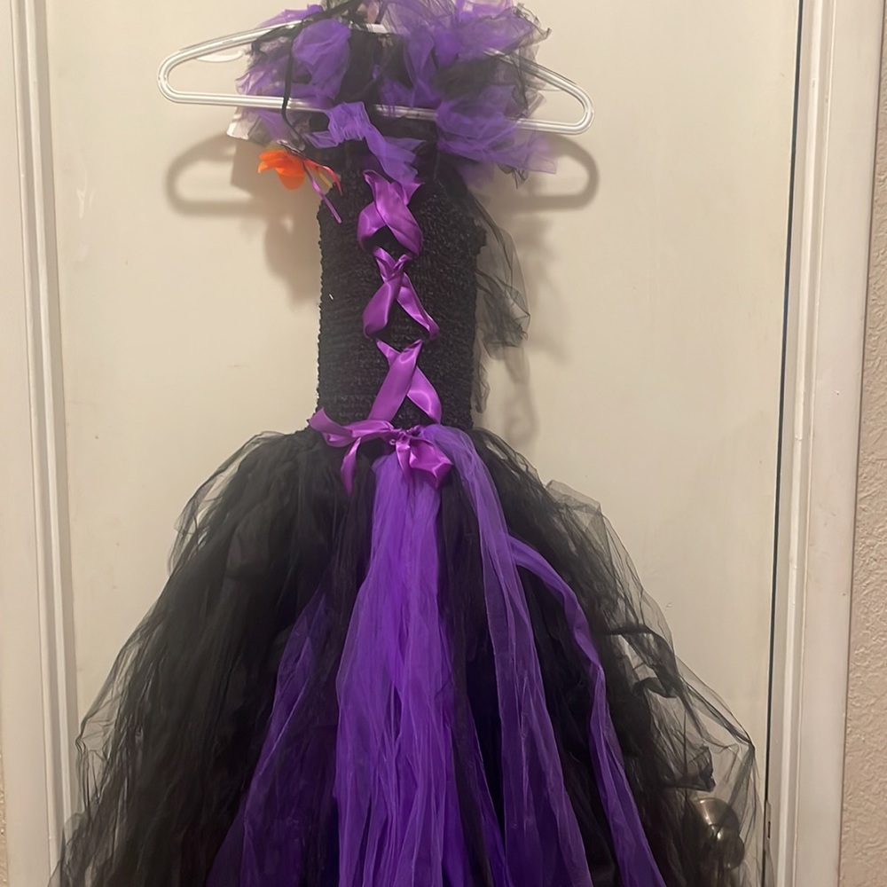 Vampire-witch costume - Picture 2 of 6